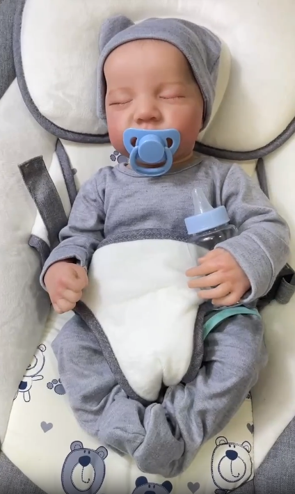 Levi Realistisk Reborn Baby dukke